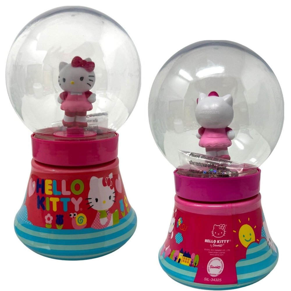 Sanrio Hello Kitty Bubble Bath Glitter Globe 8oz Removable Figure Collector Item